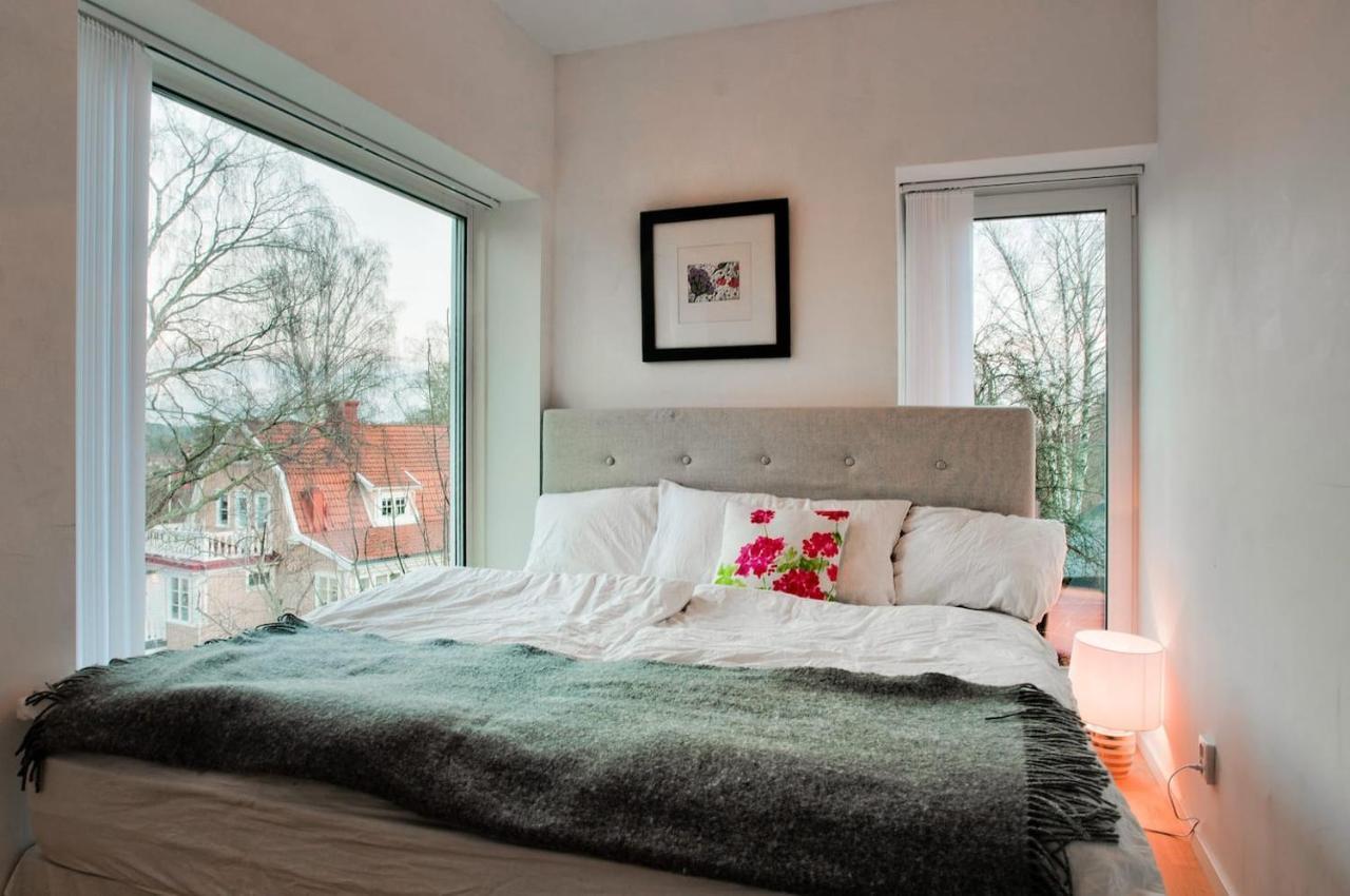 Vila Townhouse On Arlanda Stockholm Metro Line - Easy Checkin Sollentuna Exteriér fotografie