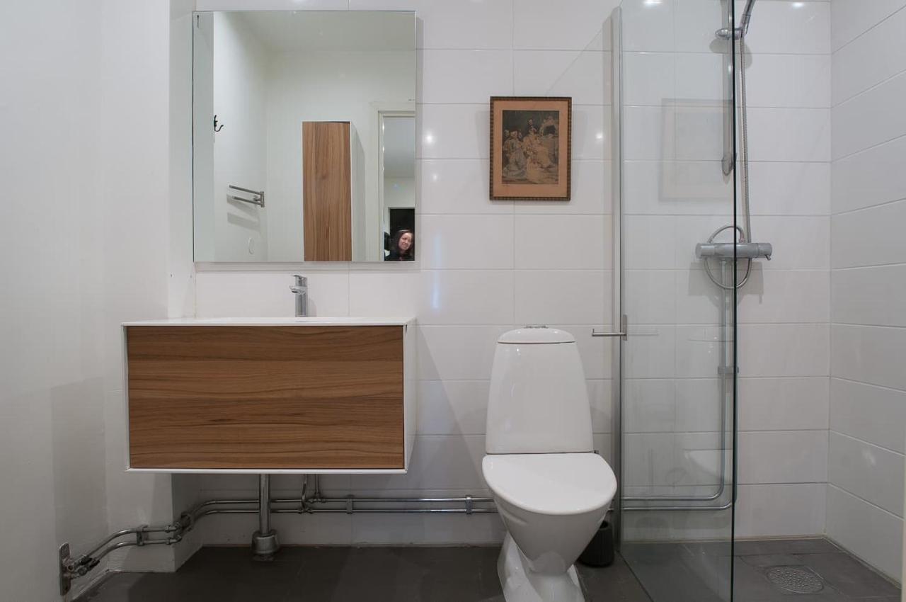 Vila Townhouse On Arlanda Stockholm Metro Line - Easy Checkin Sollentuna Exteriér fotografie